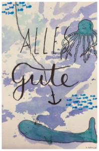 In Blautönen kolorierte Karte mit dem Schriftzug 'Alles Gute'; um den Schriftzug herum sind Illustrationen Meeresmotiven angeordnet, wie einem Anker, einem Wal, einem Fischschwarm und einer Krake