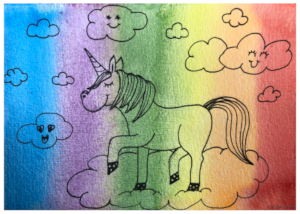 Comic-Zeichnung eines lächelnden Einhorns, das auf Wolken daher stolziert vor einem Hintergrund in Regenbogenfarben; einige Wolken haben fröhliche Comic-Gesichter